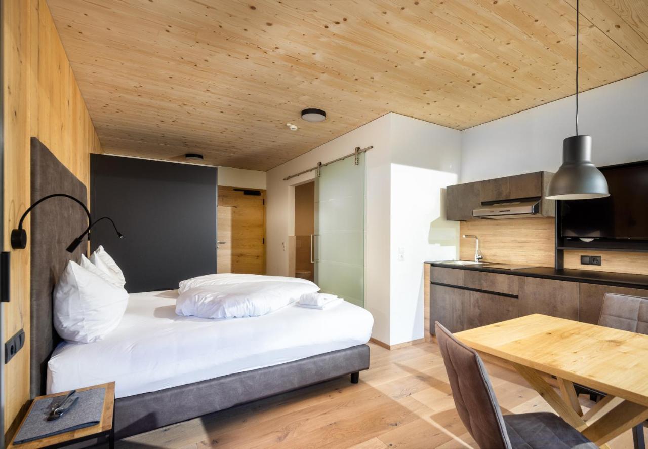 Ad-Fontanas Appartements Фанданс Екстер'єр фото